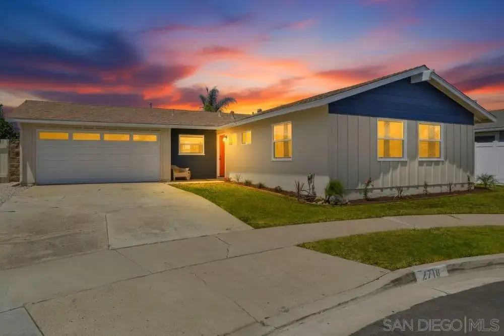 2718 Powhatan Ave., San Diego, CA 92117 - #1
