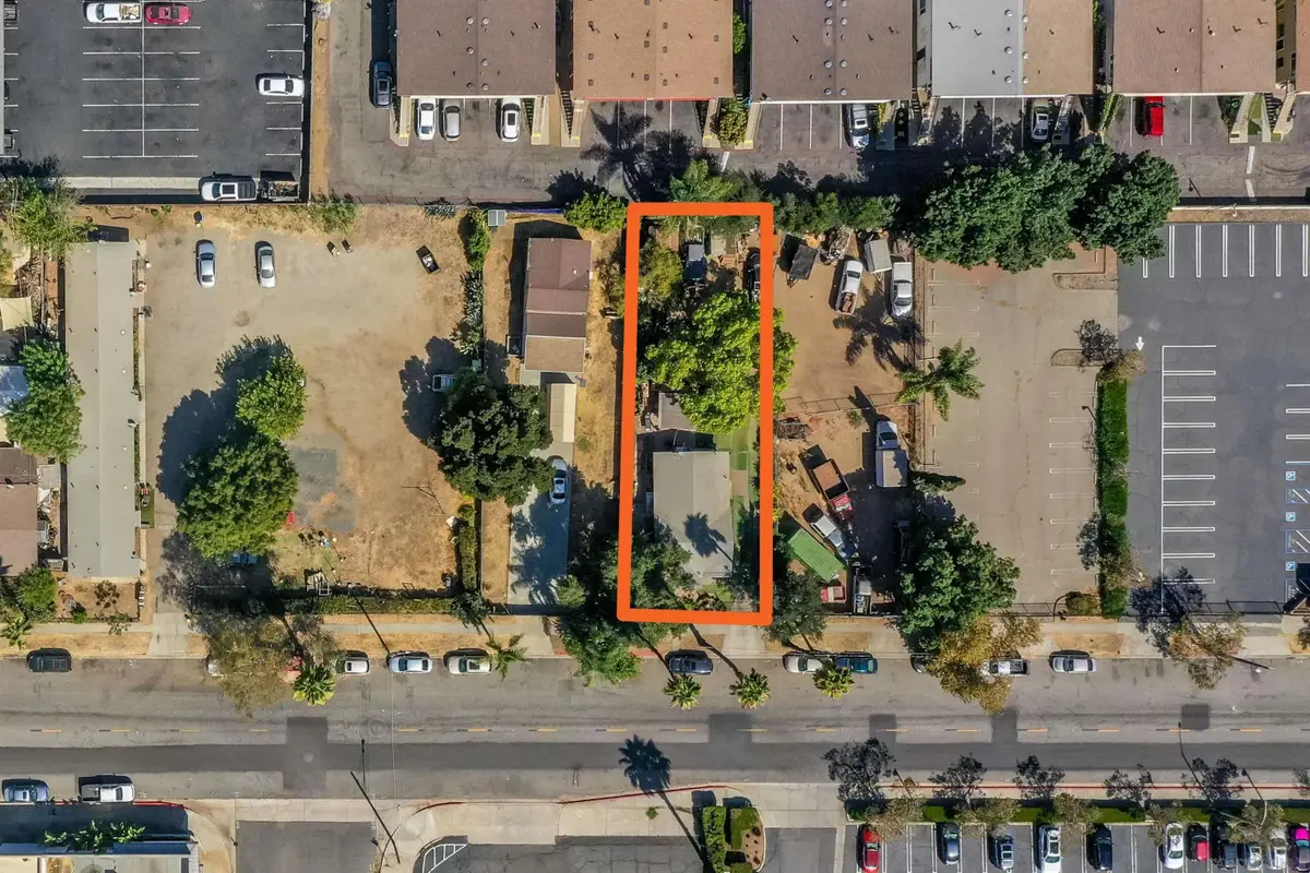 418 E Pennsylvania, Escondido, CA 92025 - #1