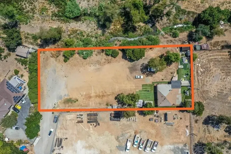 1828 N Iris Ln, Escondido, CA 92026 - #2