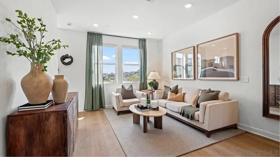 256 Larkspur, Oceanside, CA 92057 - #3