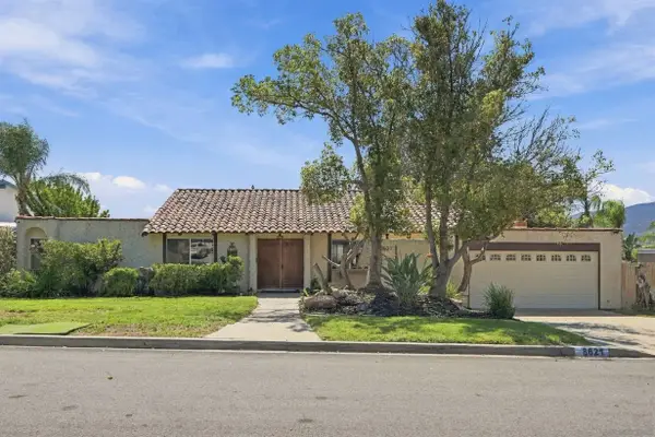 8621 Dunwoodie Rd, Santee, CA 92071