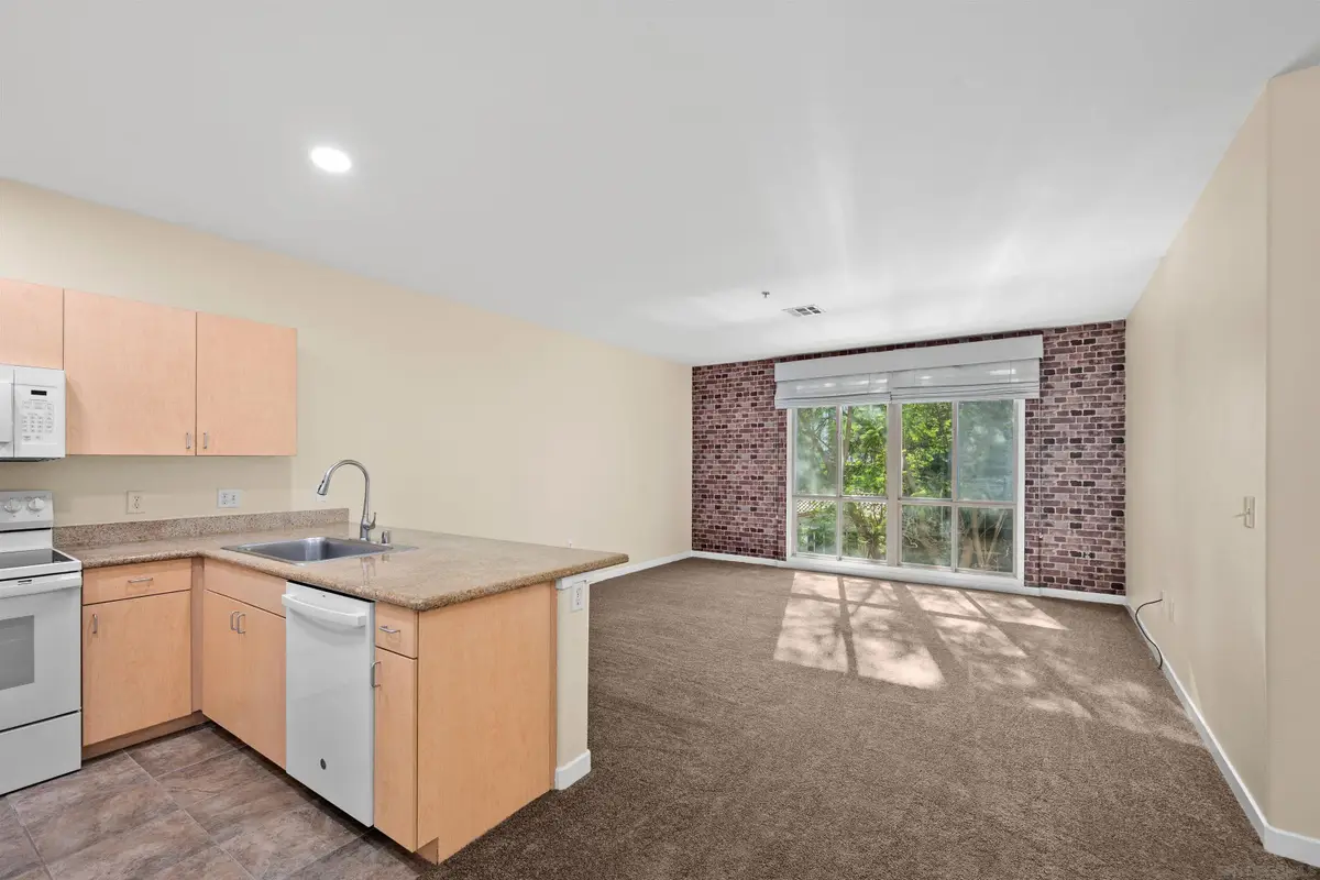 1501 Front #204, San Diego, CA 92101 - #1