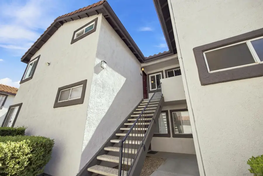 16377 Lakeshore Dr. #2F, Lake Elsinore, CA 92530 - #3