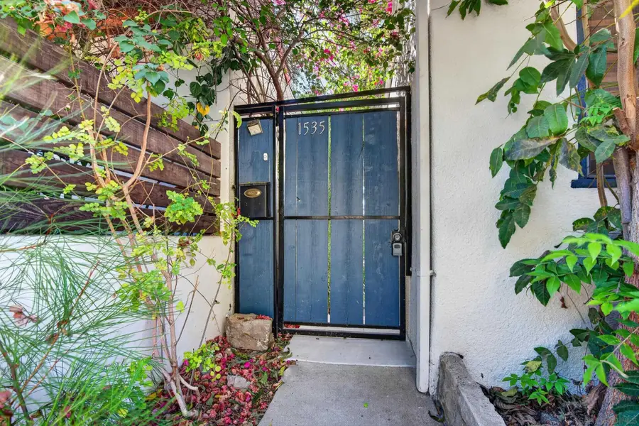 1535 Parmer Ave, Los Angeles, CA 90026 - #2