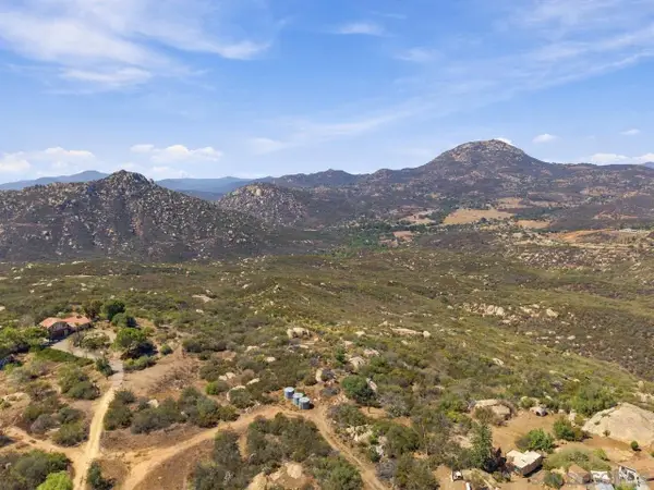 2096 Via Laura #18, Jamul, CA 91935