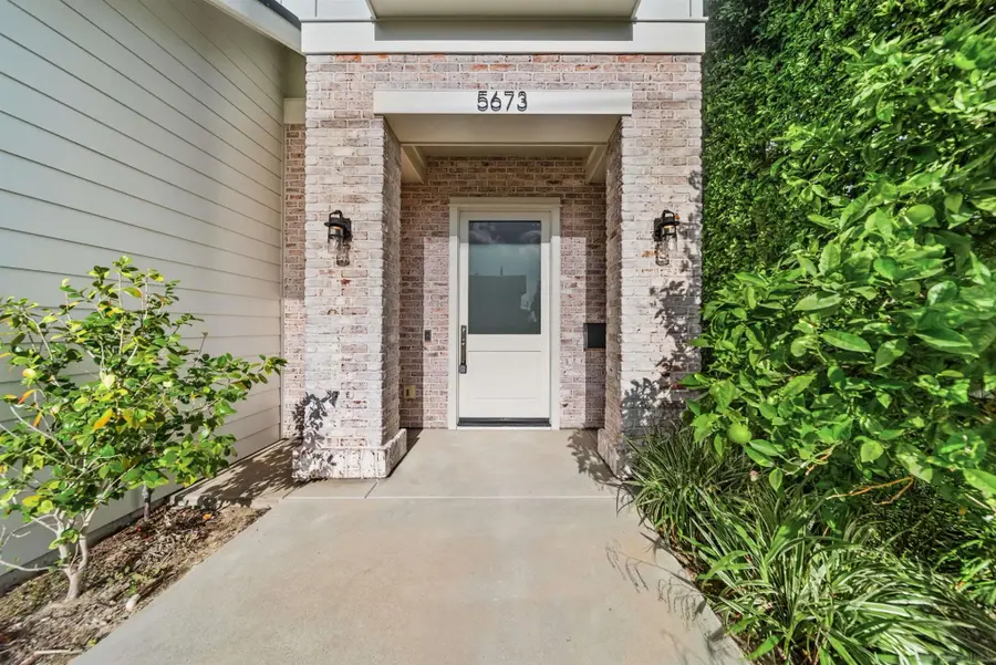 5673 Linda Rosa Ave, La Jolla, CA 92037 - #3