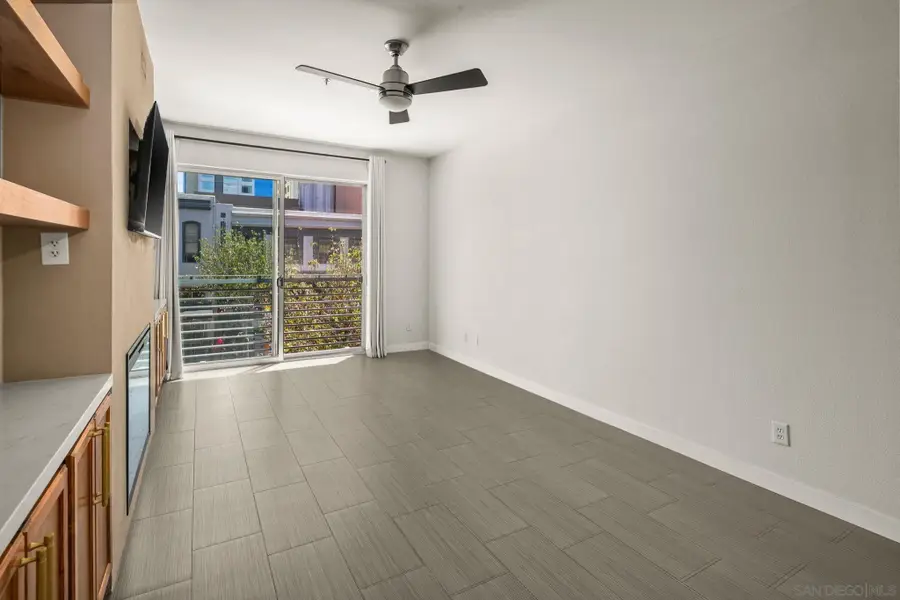 445 Island #321, San Diego, CA 92101 - #2
