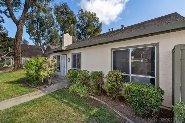 10569 Westonhill Drive, San Diego, CA 92126