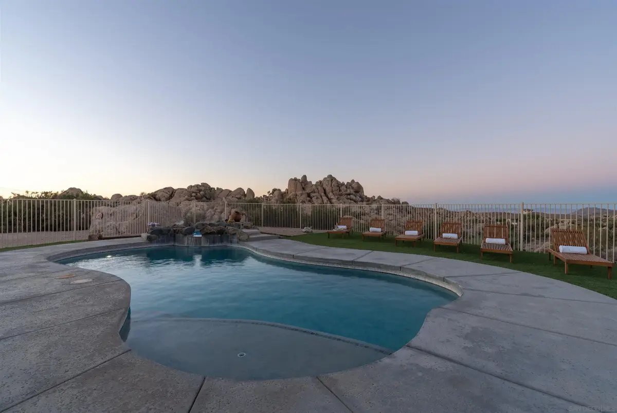 57388 Manzanita, Yucca Valley, CA 92284 - #1