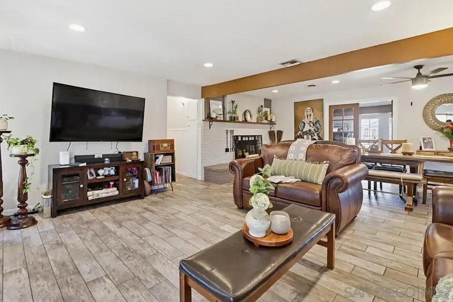 121 S Stephanie Lane, El Cajon, CA 92019 - #3