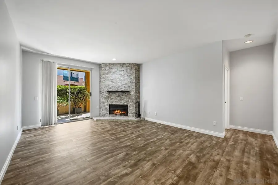 580 Camino De La Reina #120, San Diego, CA 92108 - #2