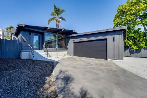 1744 Law Street, San Diego, CA 92109