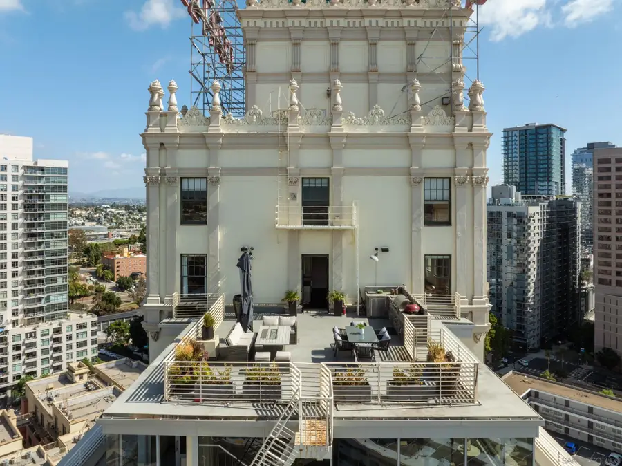 702 Ash Street #1400, San Diego, CA 92101 - #2