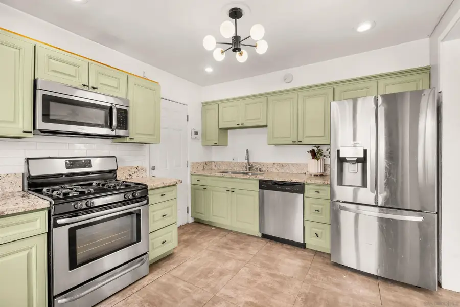 5943 Thorn Street, San Diego, CA 92105 - #3