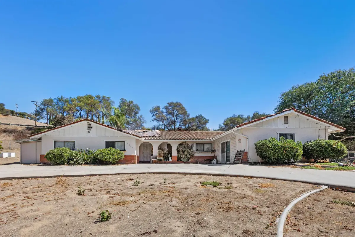 3950 Hellers Bend, Fallbrook, CA 92028 - #1