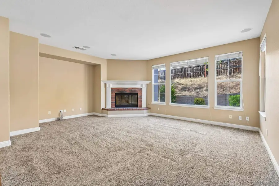 2602 Garden House, Carlsbad, CA 92009 - #3
