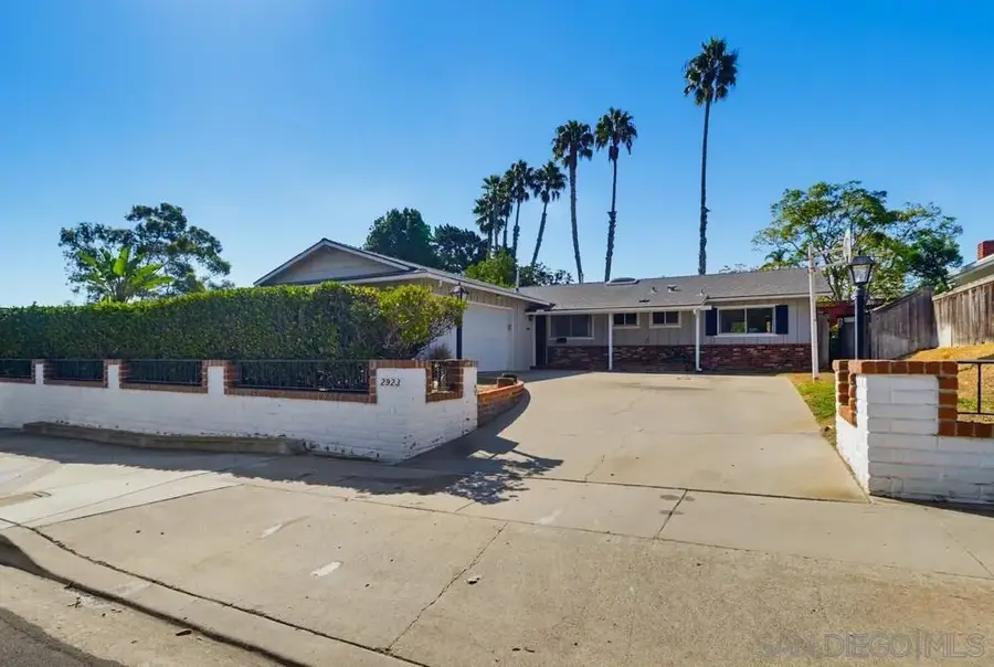 2923 Renault, San Diego, CA 92122 - #2