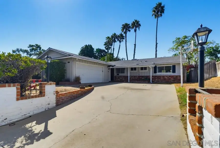 2923 Renault, San Diego, CA 92122 - #3