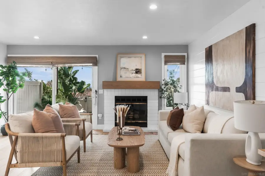 6859 Briarwood, Carlsbad, CA 92011 - #2