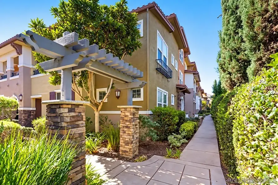 52 Via Sovana, Santee, CA 92071 - #3