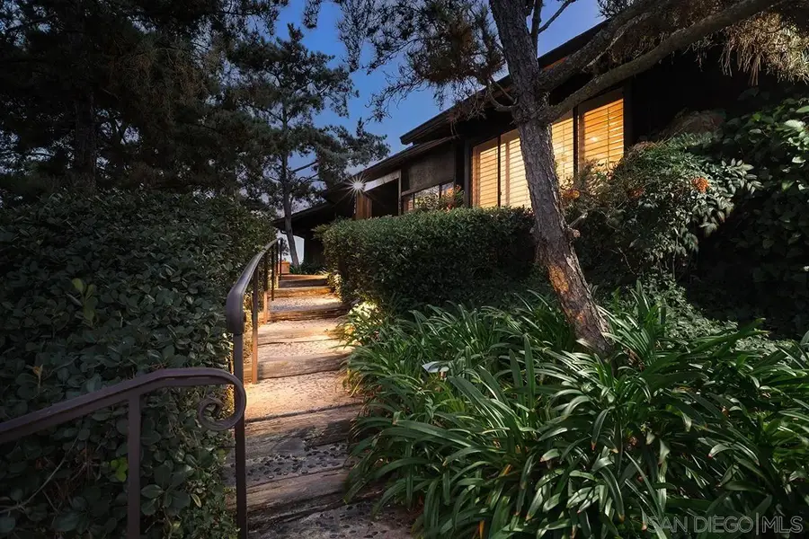 6346 Ridge Manor Avenue, San Diego, CA 92120 - Image #2