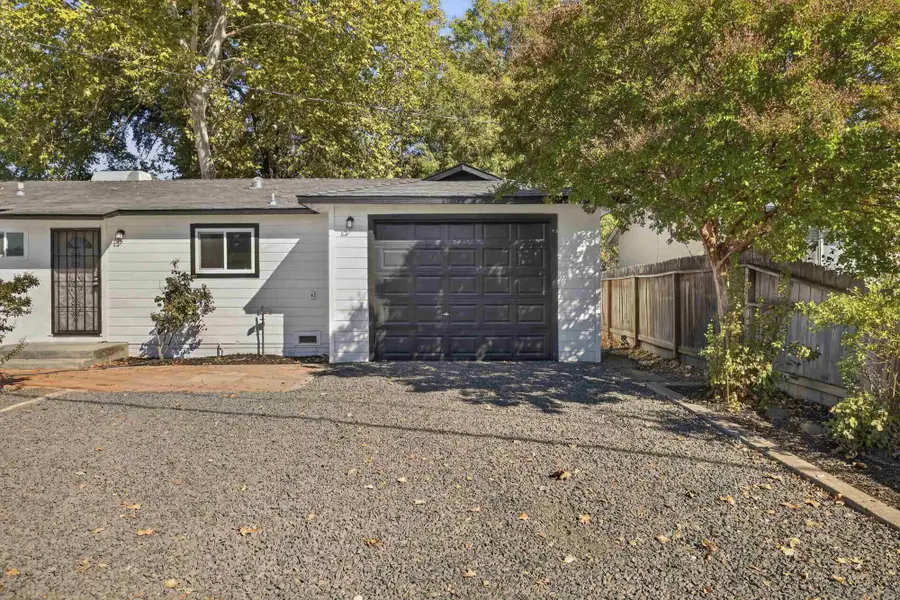 996 E Eaton Rd, Chico, CA 95973 - #3