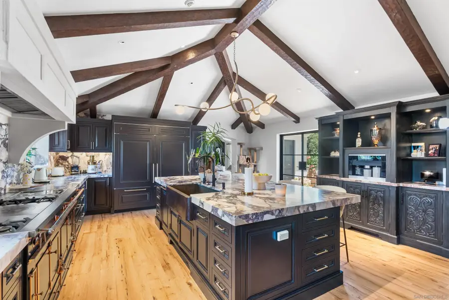 1127 F Ave, Coronado, CA 92118 - #3