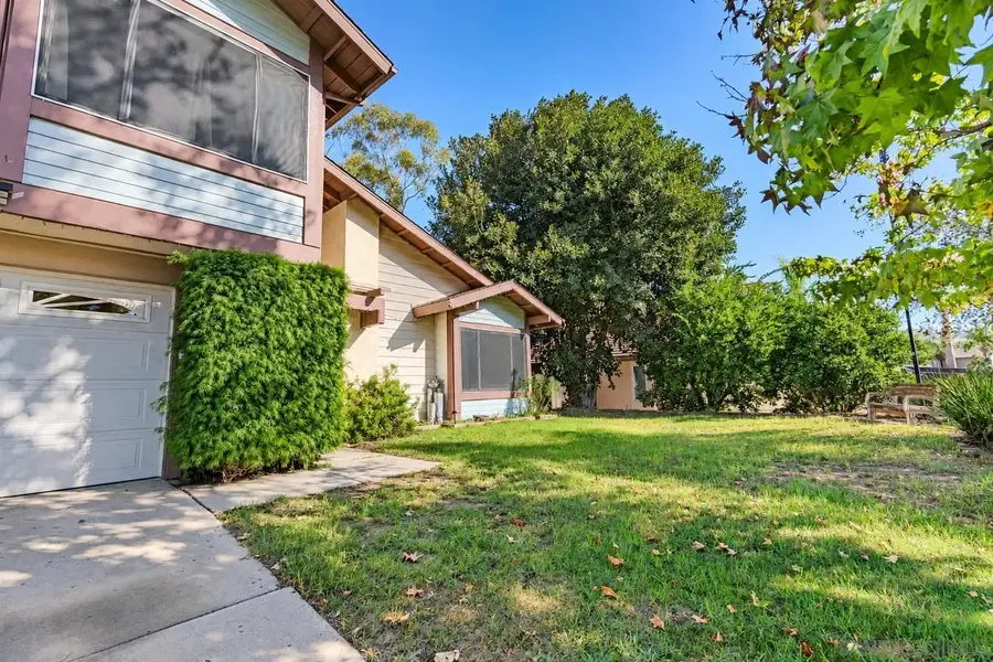 9212 Palomino Ridge Dr, Lakeside, CA 92040 - #2