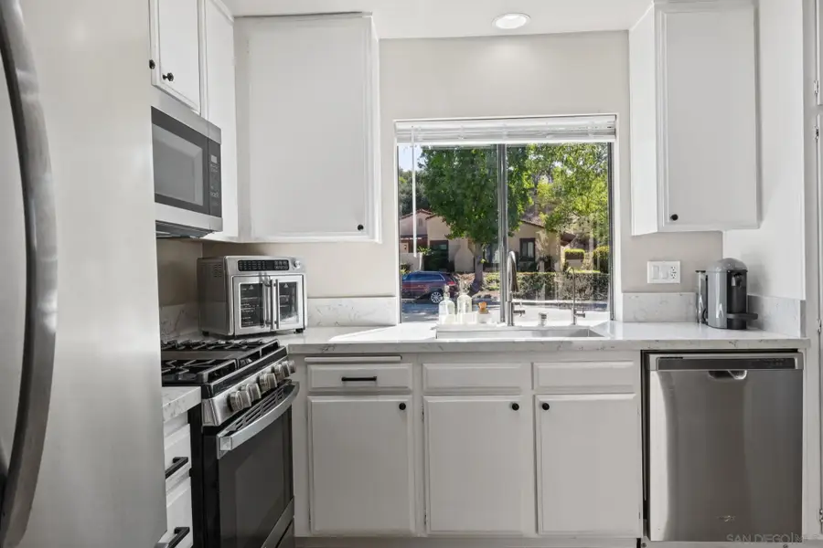 2099 Golden Circle, Escondido, CA 92026 - #3