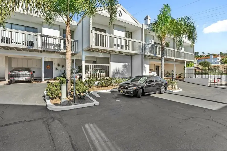 2376 Altisma Way #H, Carlsbad, CA 92009 - #2