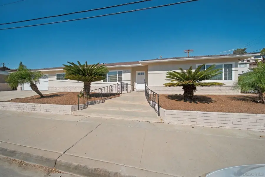 1840 Locust St, San Diego, CA 92106 - #2