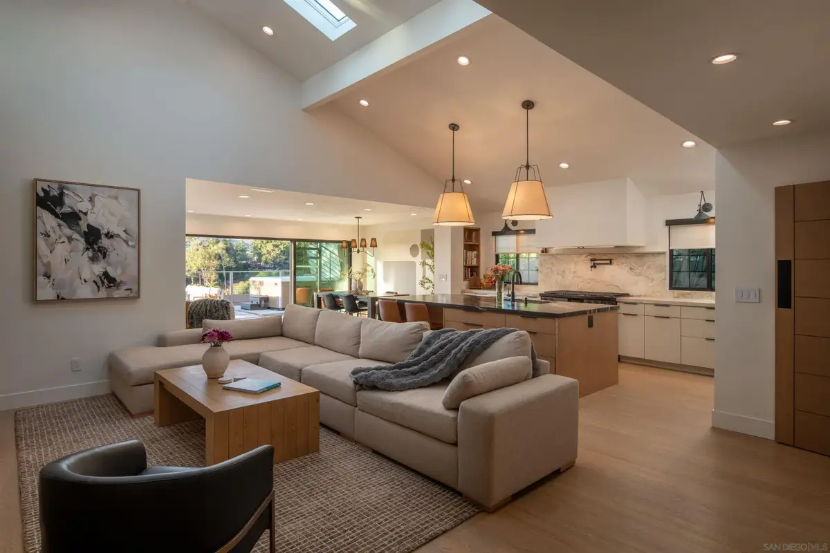 5876 Highplace Dr, San Diego, CA 92120 - #1