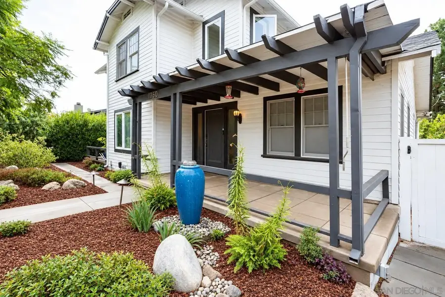 1750 Las Lunas St, Pasadena, CA 91106 - #2