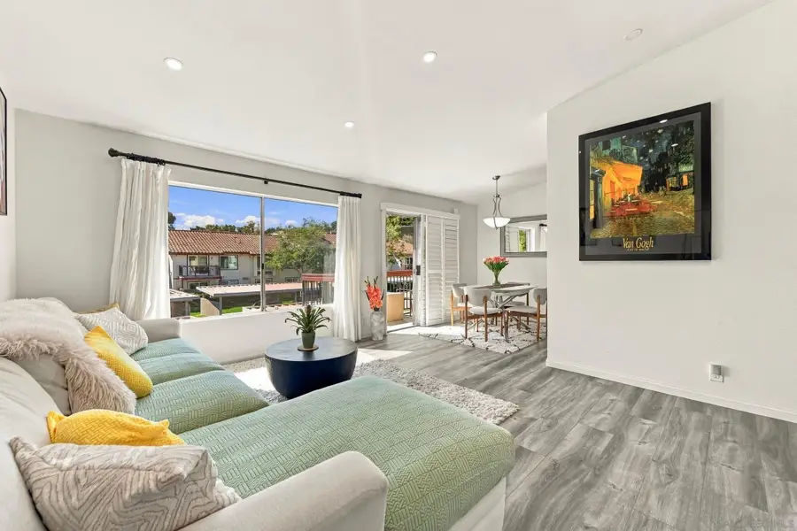 4040 Porte La Paz #71, San Diego, CA 92122 - #2