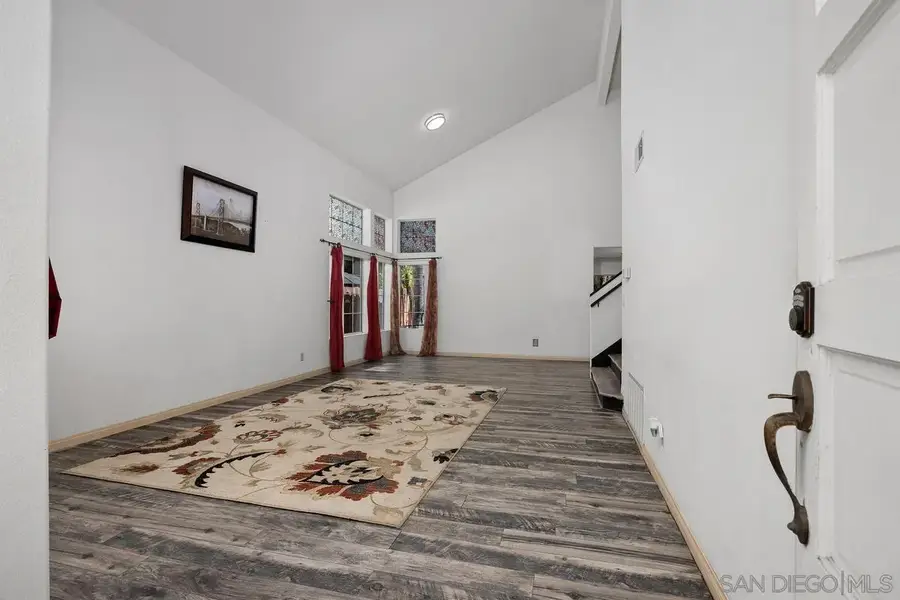 950 Tempera Ct, Oceanside, CA 92057 - #2