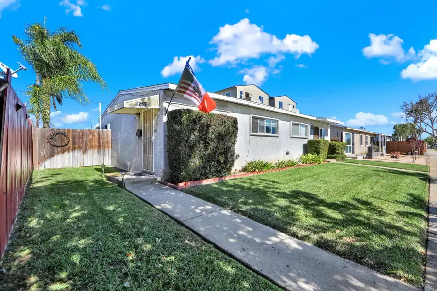 3252-54 Clairemont Mesa Blvd, San Diego, CA 92117 - #2