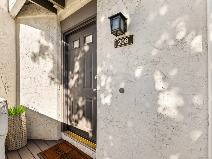 3823 Caminito Litoral #208, San Diego, CA 92107 - #2