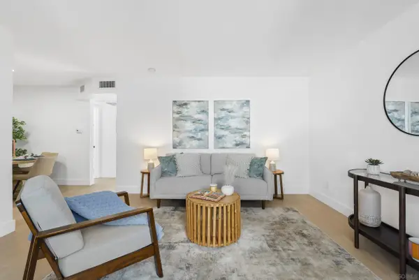 1030 Robinson Ave #207, San Diego, CA 92103