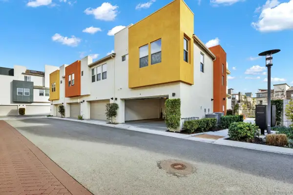 2076 Tango Loop #4, Chula Vista, CA 91915