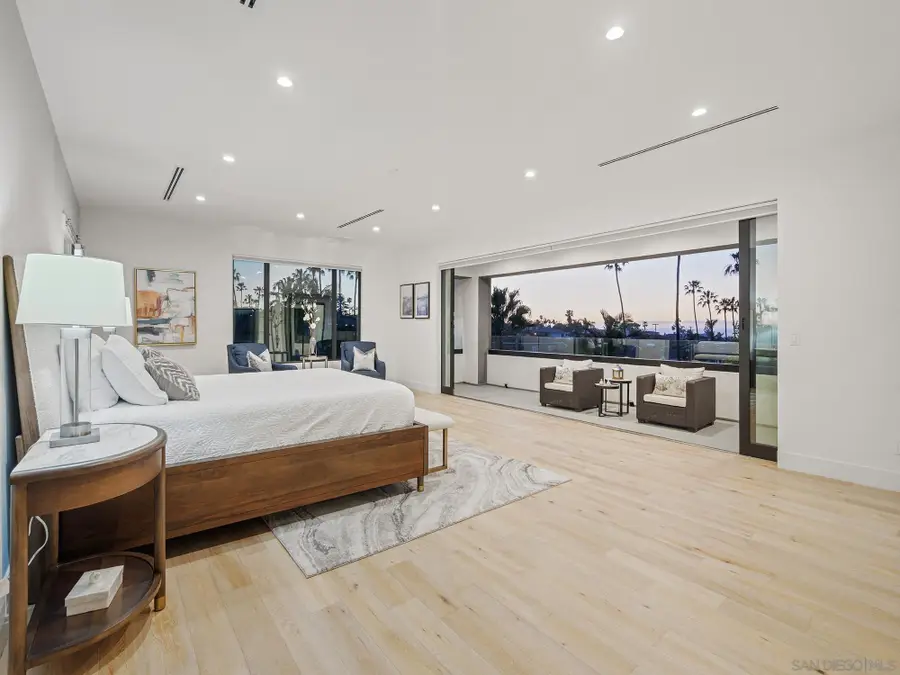 4386 Newport Ave, San Diego, CA 92107 - #2