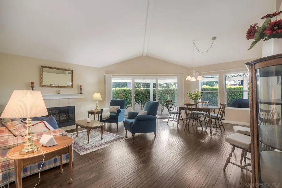 1298 Rue Saint Martin, San Marcos, CA 92078 - #3