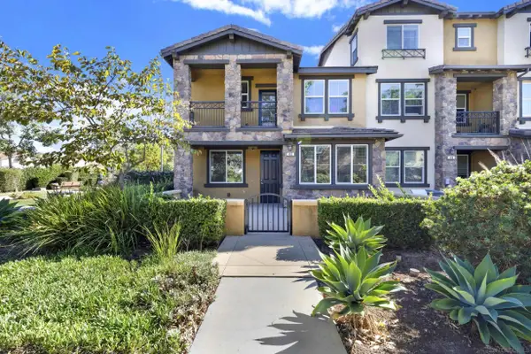 492 Prosperity Dr, San Marcos, CA 92069