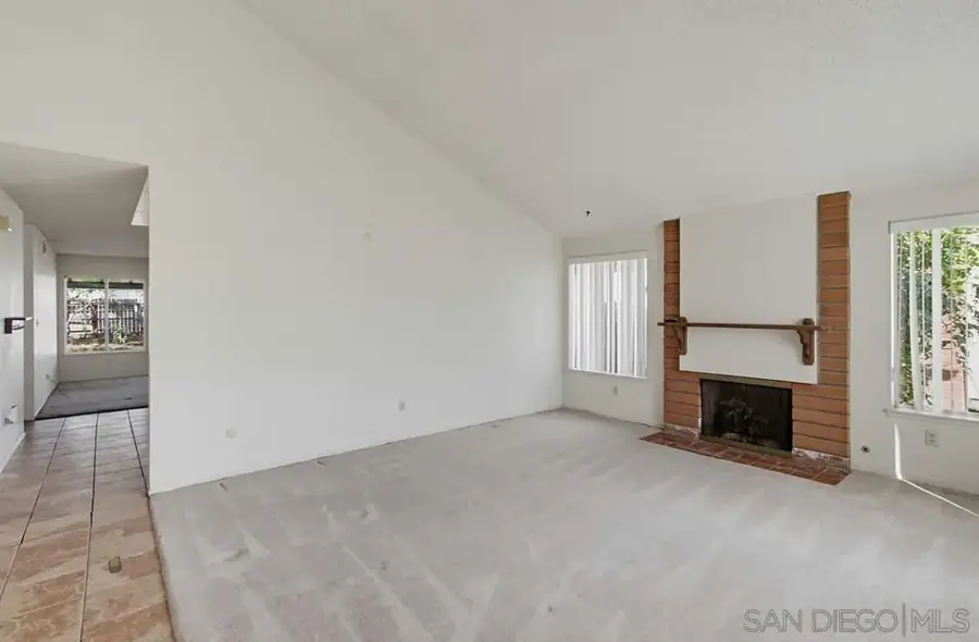 10940 Jeffrey Court, San Diego, CA 92126 - #3