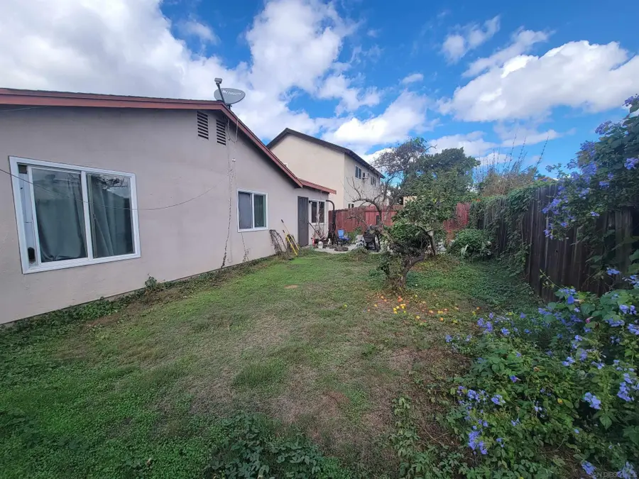 11267 Westonhill Dr, San Diego, CA 92126 - #2
