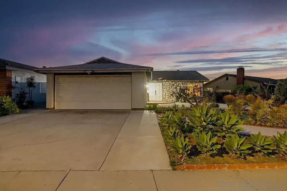 11342 Calle Dario, San Diego, CA 92126 - #1