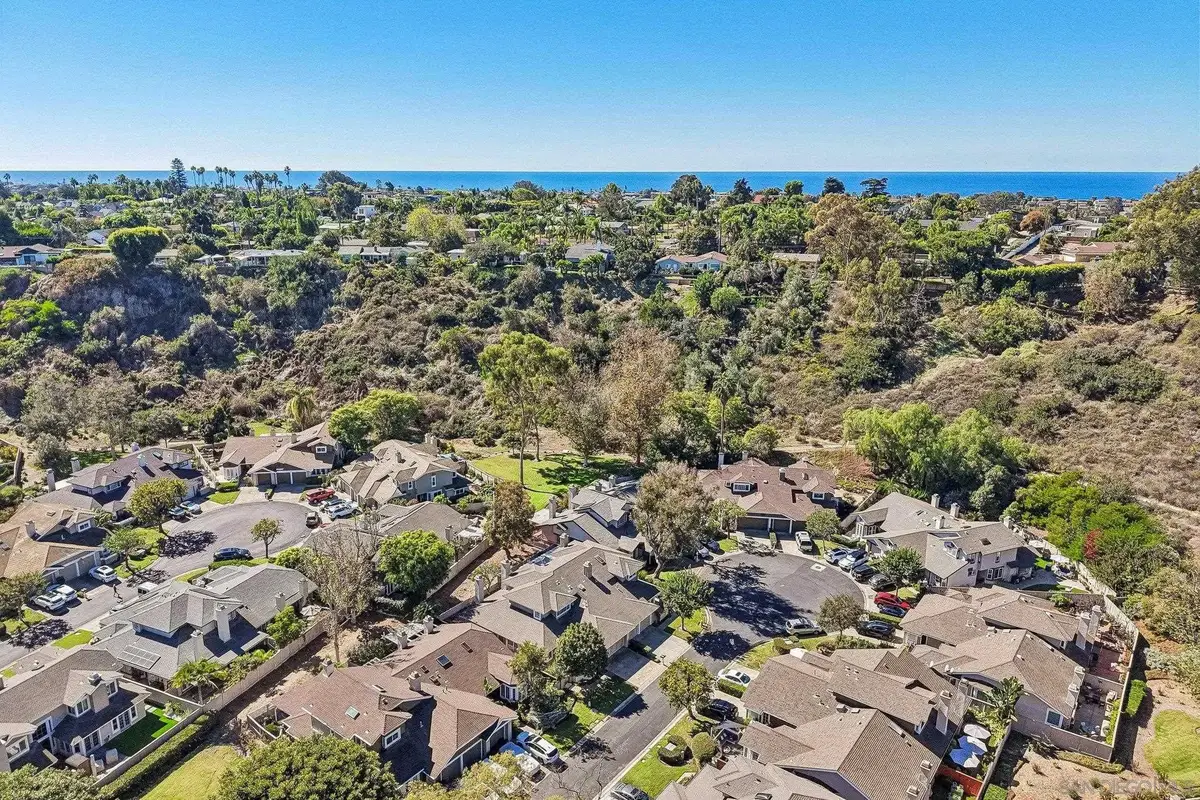 568 Rockport Ct, Encinitas, CA 92024 - #1