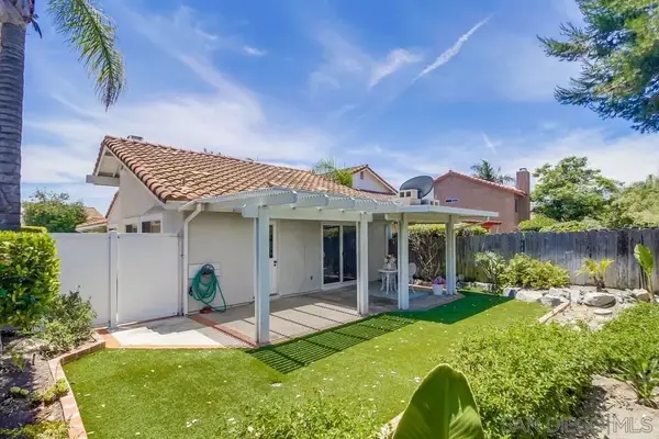 2474 Royal Saint James, El Cajon, CA 92019