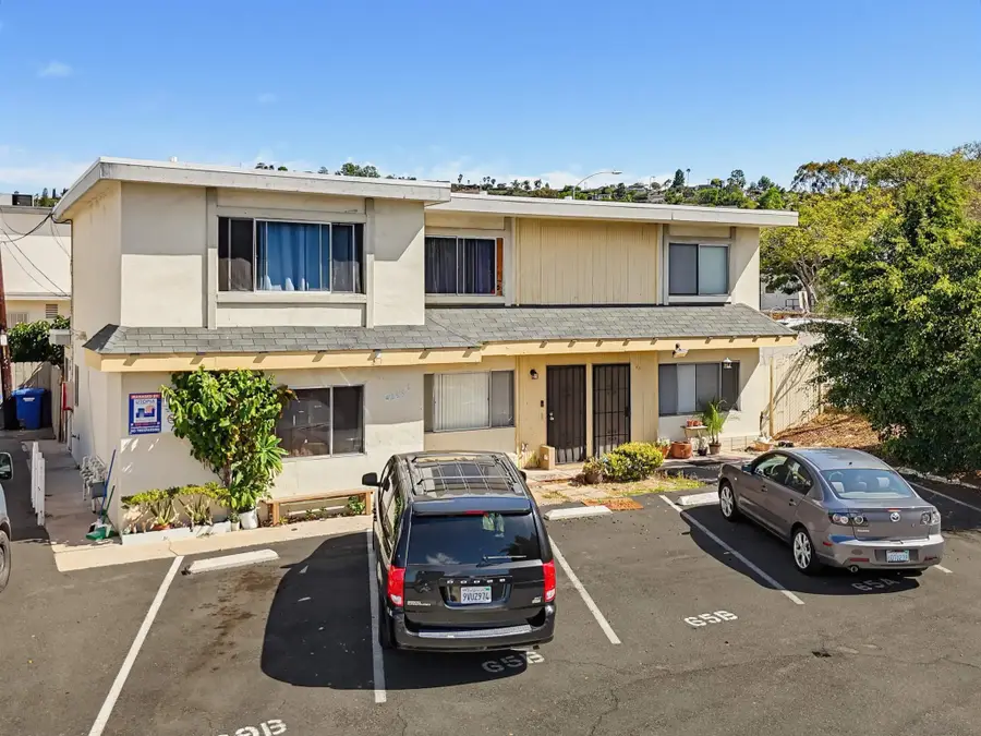 4265-69 Schoolridge Ln, La Mesa, CA 91941 - #2