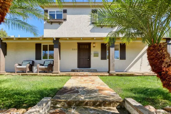 5305 Cass St, San Diego, CA 92109