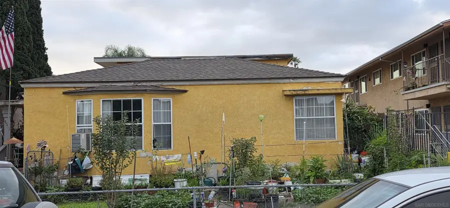 4554 - 56 Altadena Ave., San Diego, CA 92115 - #2